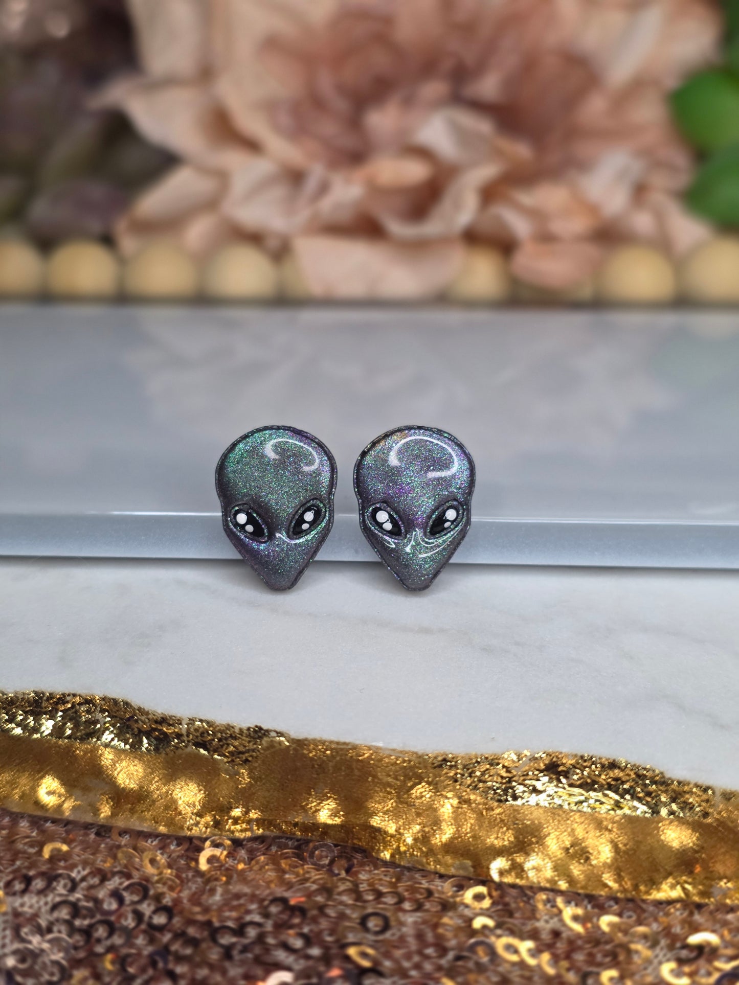 Alien Studs
