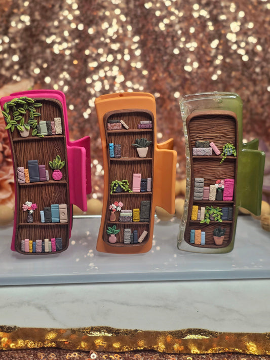 Bookshelf Claw Clip