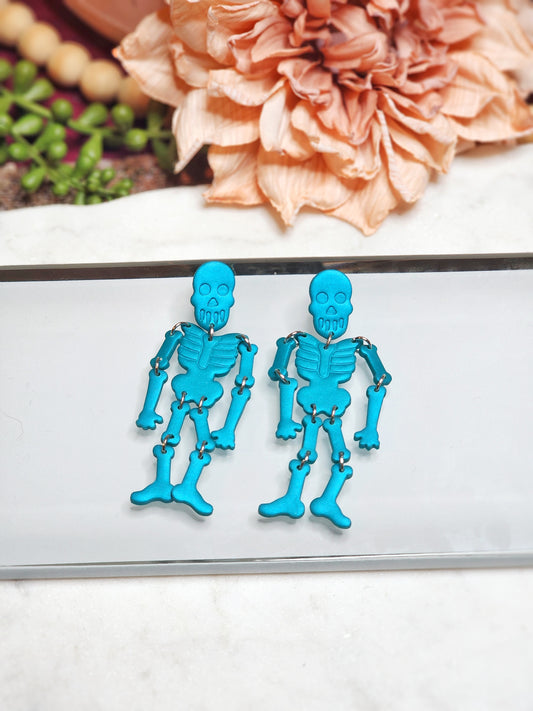 Metallic Skeleton Dangles